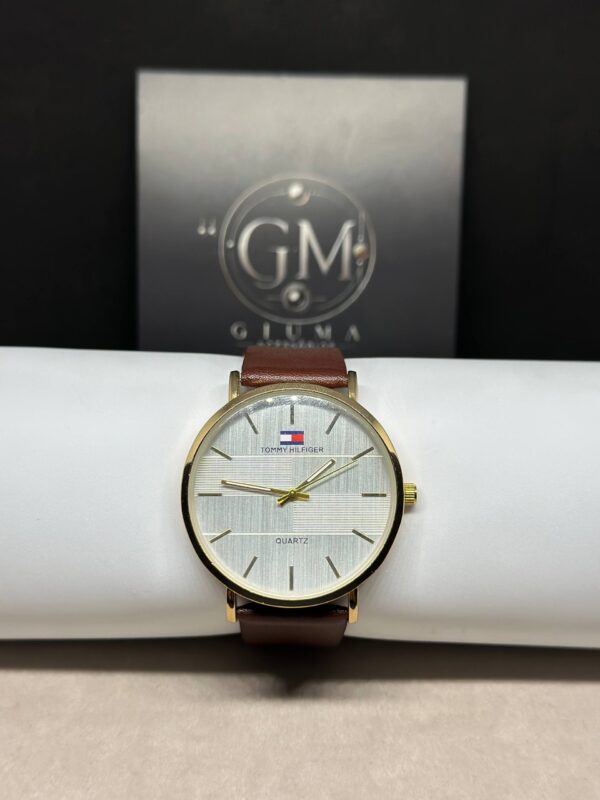 Relógio Tommy Hilfiger Dourado