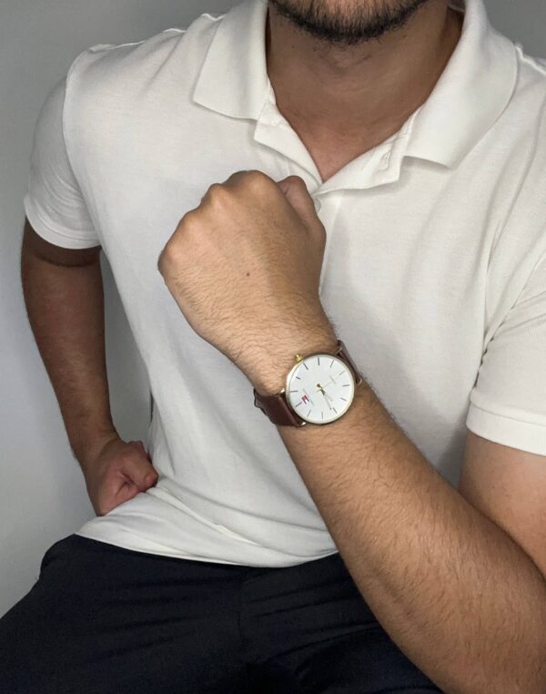 Relógio Tommy Hilfiger Dourado - Imagem 4